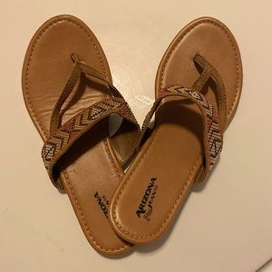 Arizona jean Co. sandal’s, size 3 , Brown, used but in decent condition